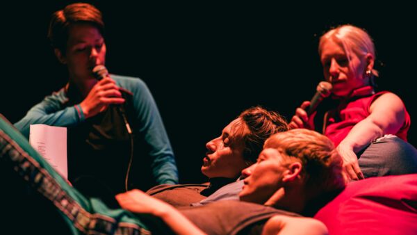 06dc9aee a1e1 9eb8 a191 5ee1a1dbb4ad