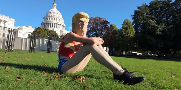 Kun Overgået Trump Ved Hvide Hus lille